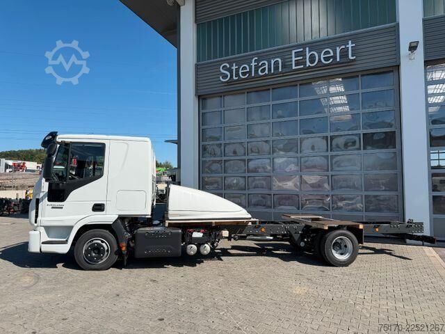 Chassis with cab Iveco Eurocargo ML80E21/P L-Haus AHK Standheizung