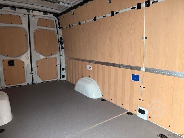 High-roof van Mercedes-Benz Sprinter 319 CDI 4325 DISTRONIC Klima AHK