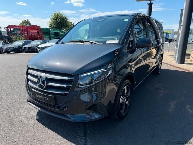Minibus Mercedes-Benz Vito 116 CDI 9G Tourer AHK2,5to LED