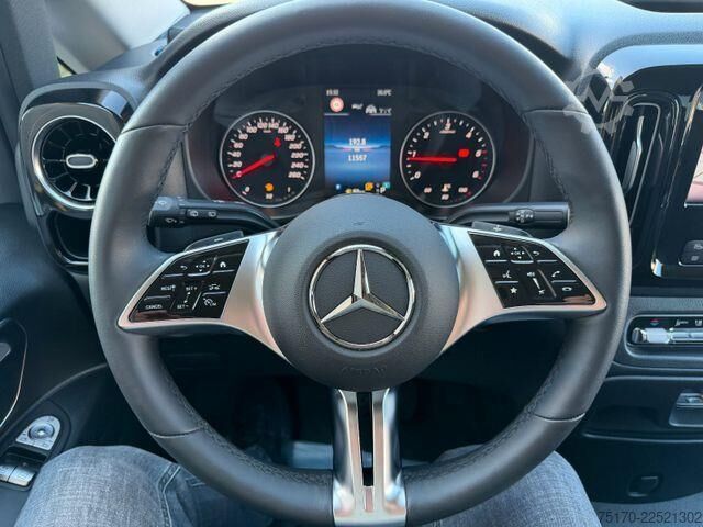 Minibus Mercedes-Benz Vito 116 CDI Tourer 4x4 AHK2,5 DISTRONIC Stdh