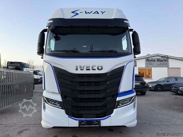 Standard tractor unit IVECO S-Way 480/Intarder/2xTank/Navi/Spoiler