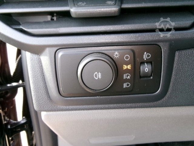 Panel van FORD Transit Custom Kasten 320 L1H1 Trend LED Klima