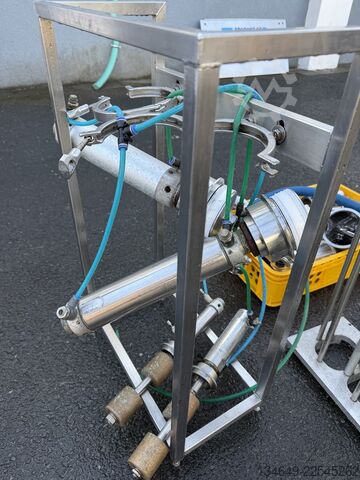 Automatic filling and capping machine Product CZ PAK 5400