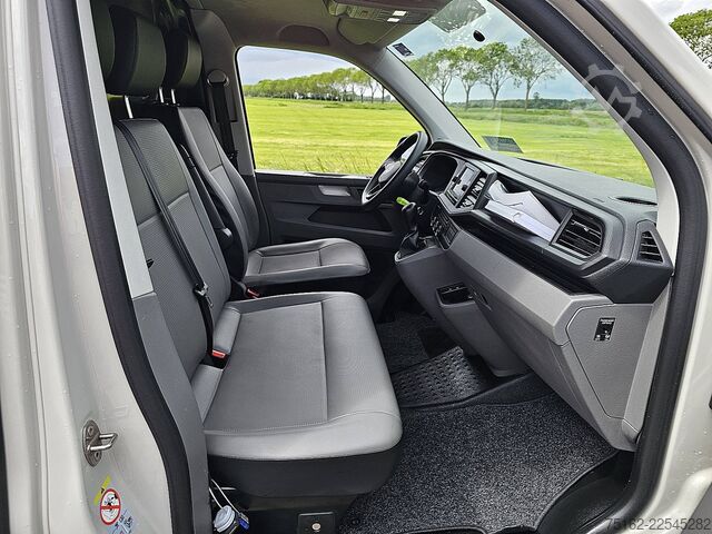 High-roof van VW TRANSPORTER 2.0 TDI T6.1 L2H1 Automaat!