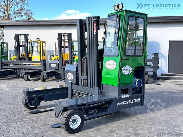 4-Wege-Gabelstapler Combilift C4000 / TRIPLEX / 4900MM / GAS