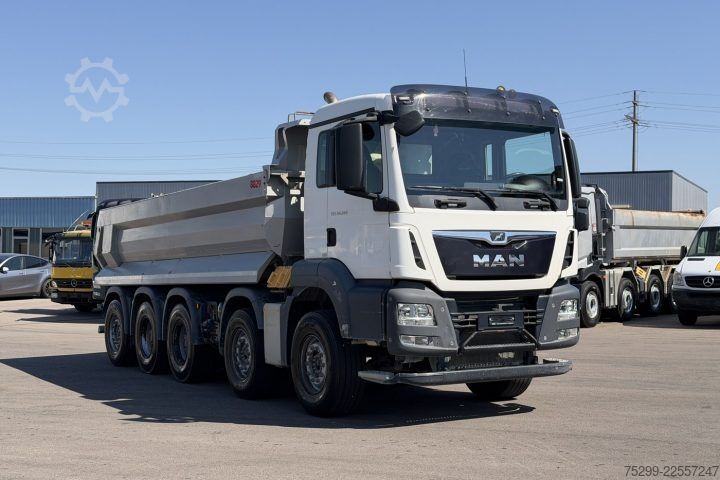Kipper LKW MAN TGS 44.500 10x4 Kippmulde / Swiss-Vehicle