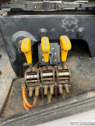 Hook arm system MAN 18 **18.232-BELGIAN TRUCK-HOOK+CRANE**