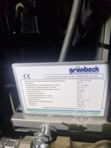 Collection of pumps and reverse osmosis system Grundfos CRNE 32-1-1 A-F-G-E-HQQE