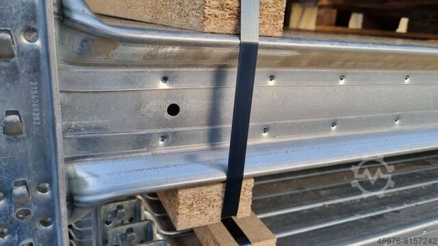 Pallet racking Dexion P90 Silverline / 3.000 mm / I-Profil: 125 x 50 mm / 2.400 kg