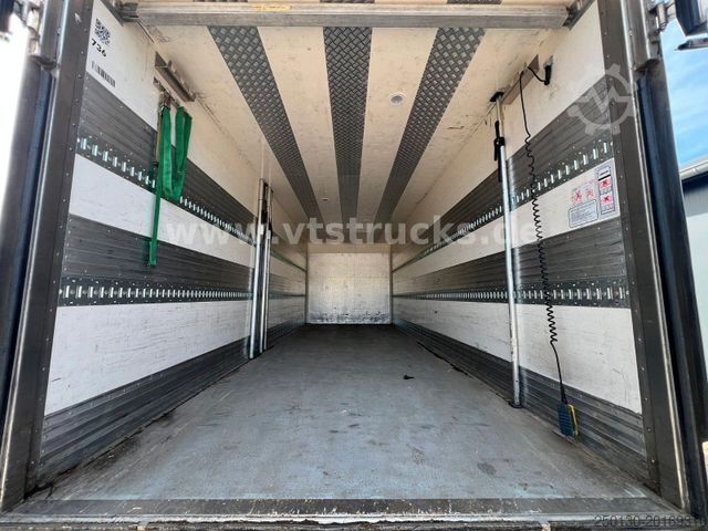 Box truck MERCEDES-BENZ Actros 2553 MP5 6x2 Lenk-/Lift Koffer mit LBW