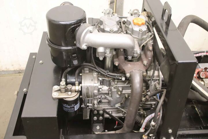 Diesel hydraulic unit 240 bar Lombardini Denison 9 LD 625-2    PV20 2LIC