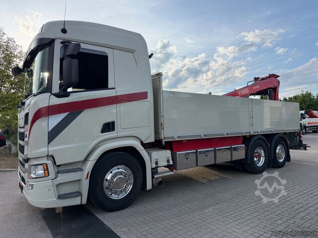 LKW mit Pritsche (offen) SCANIA R500 6x2*4 Baustoff Fassi 215/Retarder/Vollluft