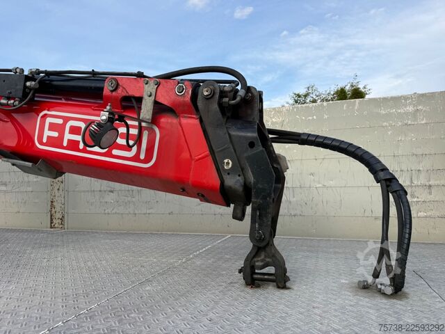 LKW mit Pritsche (offen) SCANIA R500 6x2*4 Baustoff Fassi 215/Retarder/Vollluft
