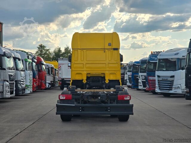 LKW-Fahrgestell DAF XF 480 * ACC * STANDKLIMA * VOLLLUFT * LIFT *