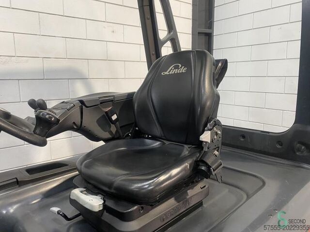 Forklift Linde E50HL-01