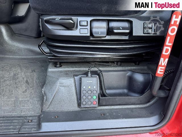 Standard tractor unit MAN TGX 24.470 6x2/2 BL SA