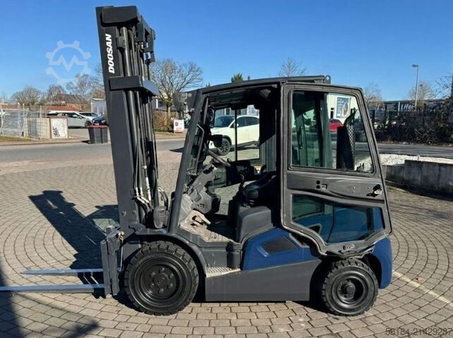 Diesel Forklift Doosan D30S-9
