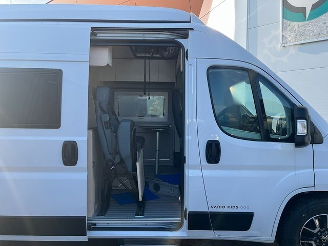 Campervan CLEVER Vario Kids mit Aufstelldach und 5. Sitz