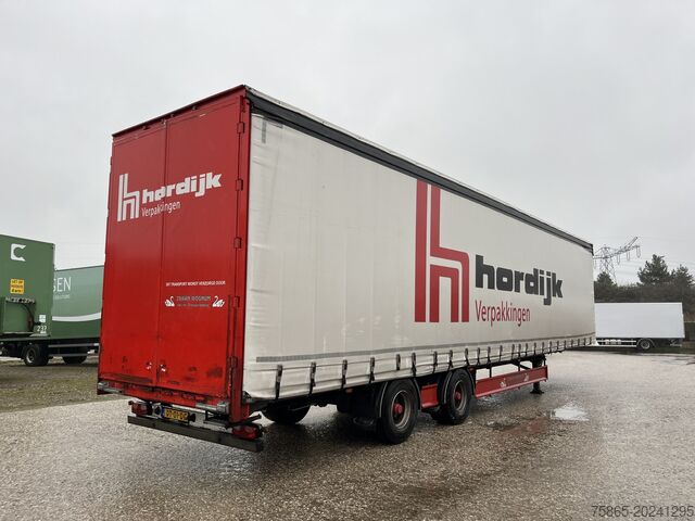 Schiebeplanen Fliegl SDS / Mega - Jumbo - Volume / Curtainside / 2 a...