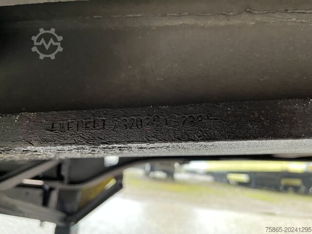 Schiebeplanen Fliegl SDS / Mega - Jumbo - Volume / Curtainside / 2 a...