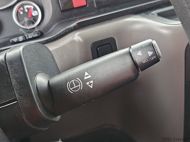 Standard-SZM MAN 18.500 TGX