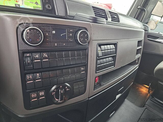 Standard-SZM MAN 18.500 TGX