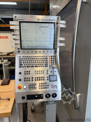 CNC - Bearbeitungszentrum - Vertikal DECKEL MAHO DMC 835 V