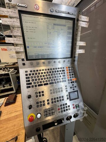 CNC - Bearbeitungszentrum - Vertikal DECKEL MAHO DMC 835 V