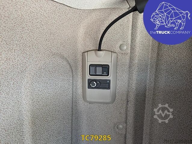 Standard-SZM DAF CF 85 440