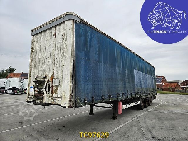 Sliding tarpaulins Krone 