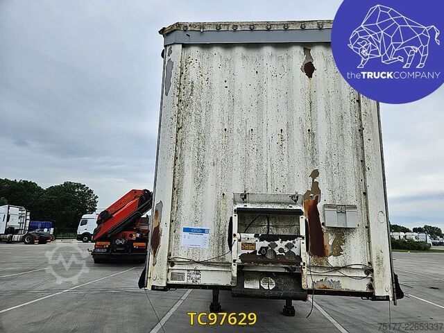 Sliding tarpaulins Krone 