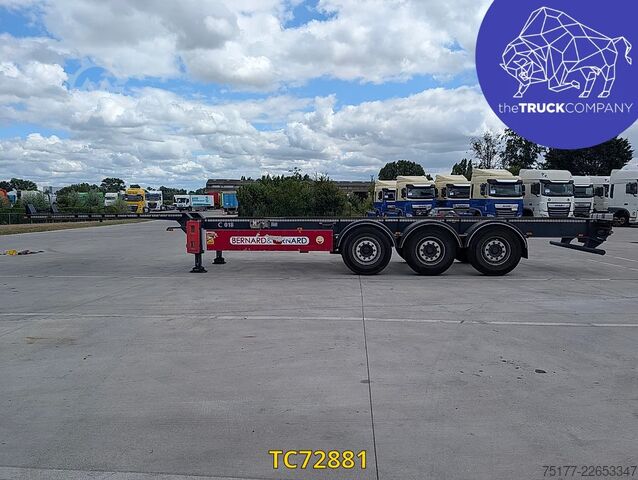 Container transportation Vanhool 40/45'