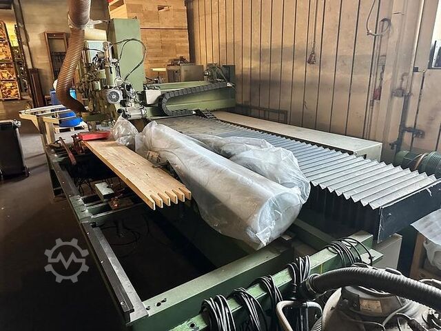 CNC Bearbeitungszentrum Eima Eima