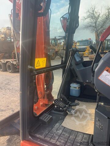 MINI EXCAVATOR XCMG XE27E