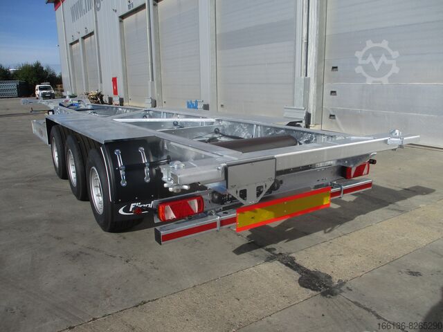 Semi-trailer containerchassis Fliegl SDS 380 Gooseneck 40/45 light