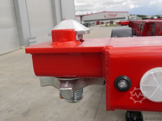 Semi-trailer containerchassis Fliegl SDS 380 für 20 Fuß light mit 725 mm Überhang