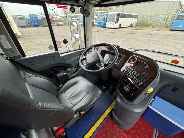 74 seat LHD coach Volvo B11R Plaxton Elite i