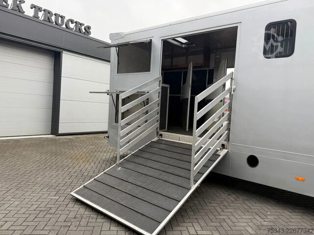 Pferdetransport MAN | Horse Truck | Year: 2011 | KM: 312.257 | 5 Ho...