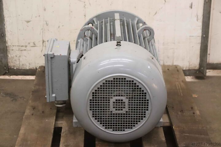 Electric motor 30 kW 2950 rpm Schorch KA72071-ABO34-7