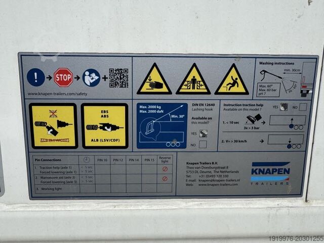 Semi-trailer with walking floor KNAPEN K100