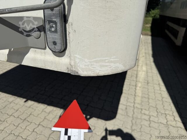 Semi-trailer with walking floor KNAPEN K100