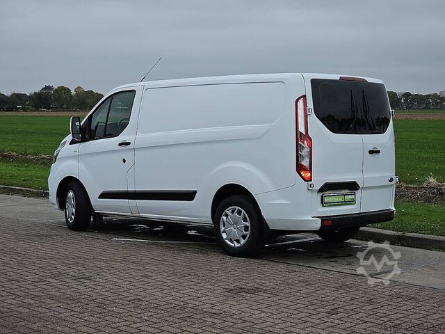 High-roof van FORD TRANSIT CUSTOM 2.0 L1H1 Navi Euro6