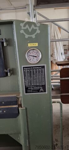 Furnierpresse Johann Frischling Maschinenbau H40