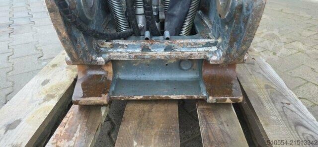 Wheel excavator Liebherr 918 Oilquick Quick coupler OQ65 Schnellwechsler