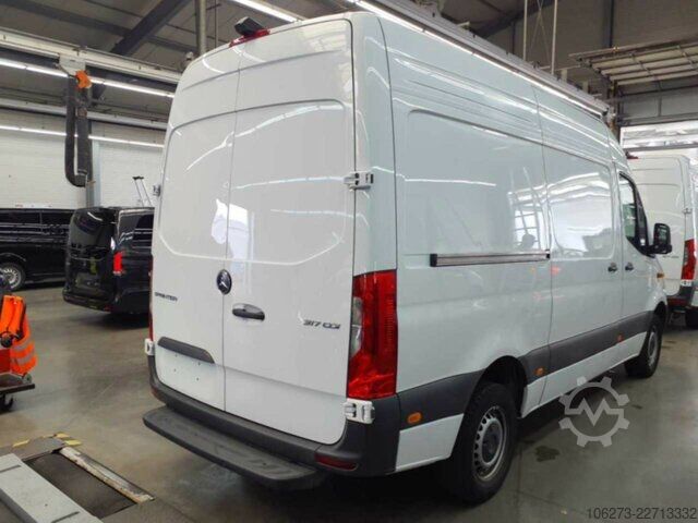 Van Mercedes-Benz Sprinter 317 CDI,L2H2,Automatik,Kamera,Navi