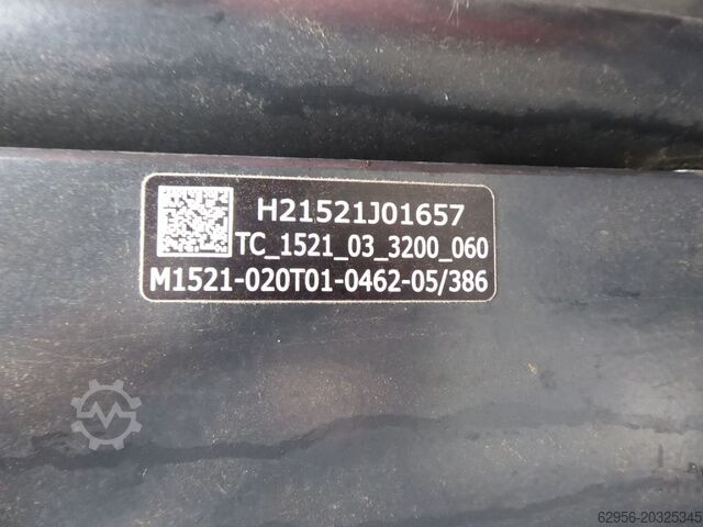 Electric 4-wheel forklift Linde E20PHL-02