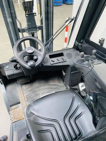 Treibgasstapler Linde H 25 T-02 EVO Triplex Kabine STVO ZVG