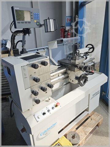 Center lathe Colchester Student 2500