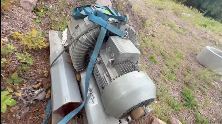 Wood sawdust compressor  