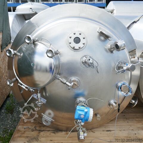 1880 Liter heat-/coolable pressure tank, Aisi 316 with magnetic agitator  9628